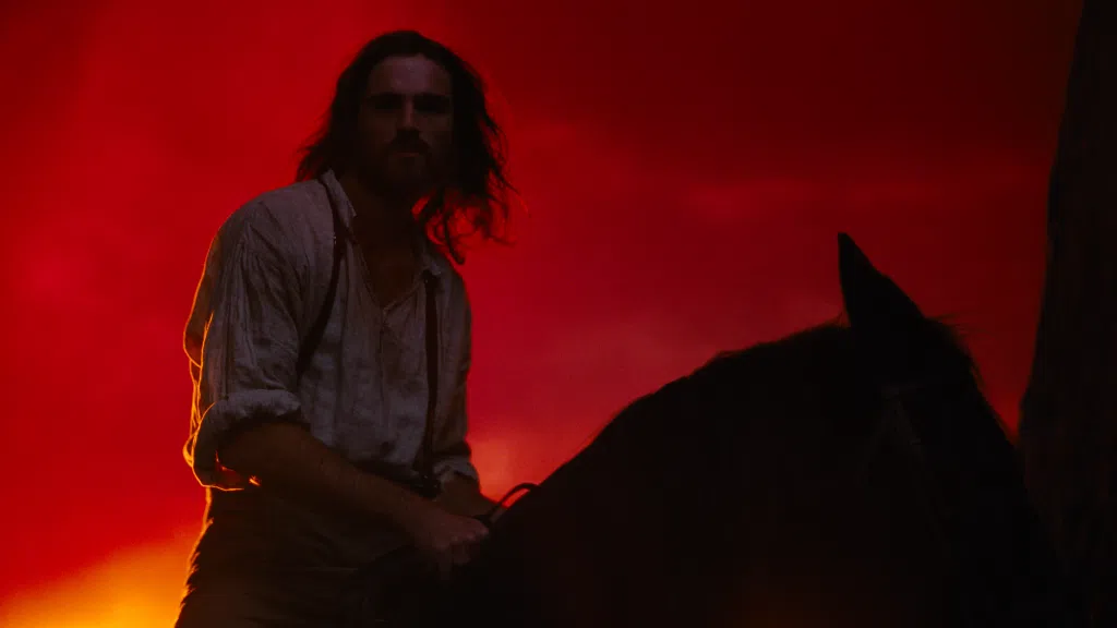 Fotograma de “Cumbres Borrascosas” / Emerald Fennell