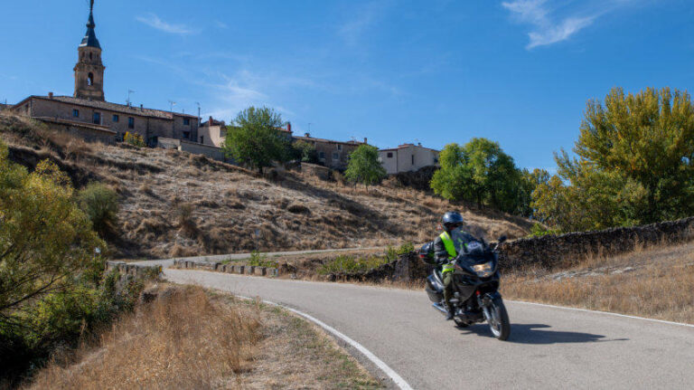 El apogeo de Dinoriders: un proyecto sobre ruedas