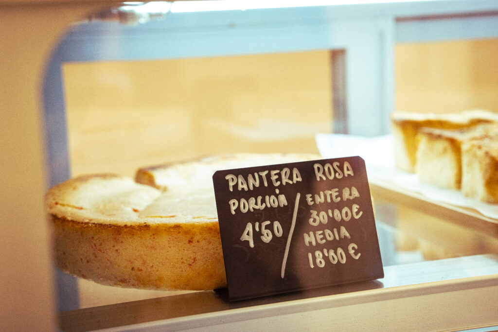 Mostrador Tartas de Queso en 'La Dulcería' / Foto de Toni Villegas