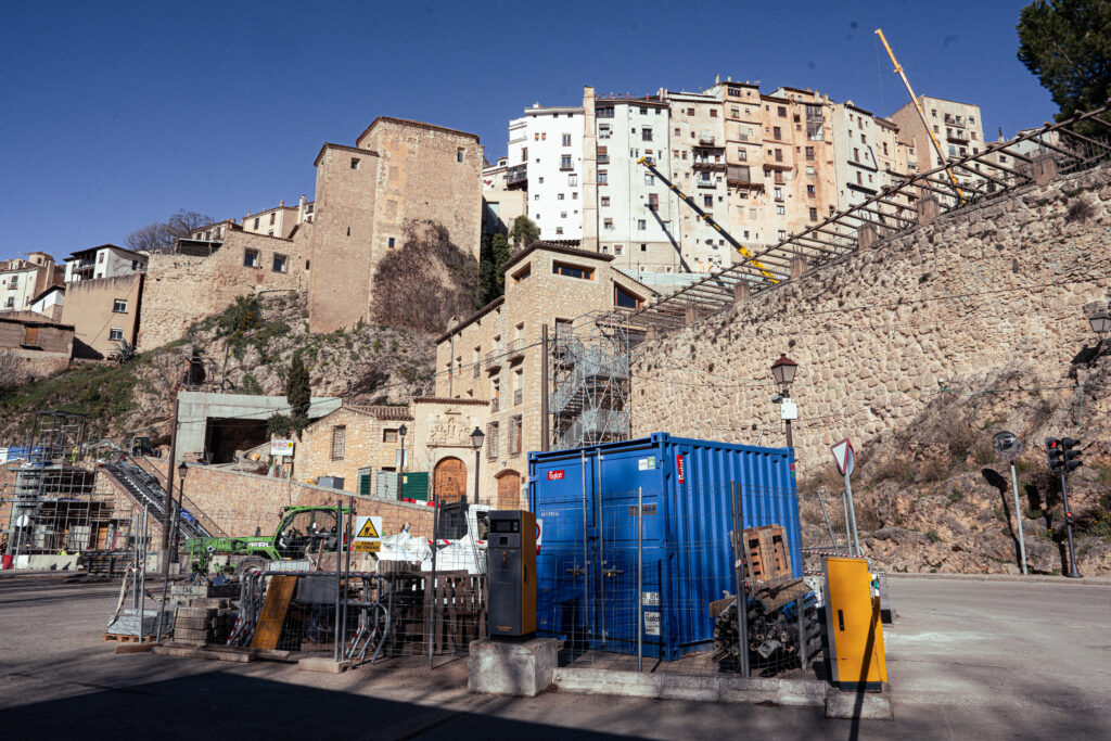 Inmediaciones obras escaleras mecáncas a 17 de marzo 2026 / Foto de Toni Villegas