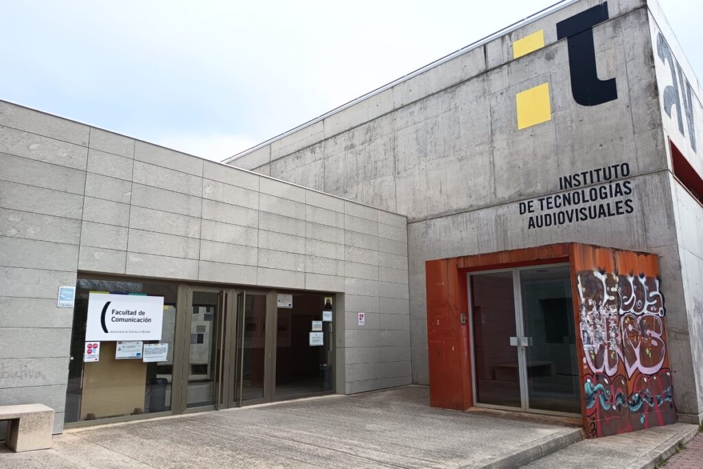 Un TFG puede suponer un desafío para la salud mental del estudiantado. Imagen: Fernando Nogueras