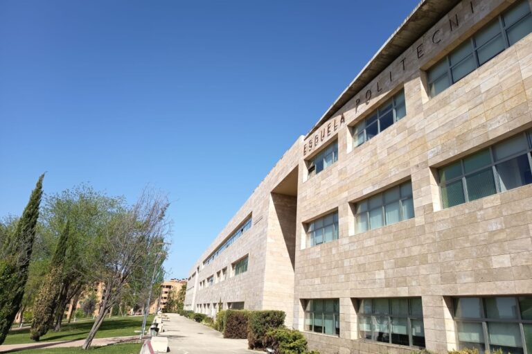 Mujeres ingenieras en un área masculinizada: «Queremos ser las referentes que no hemos tenido»