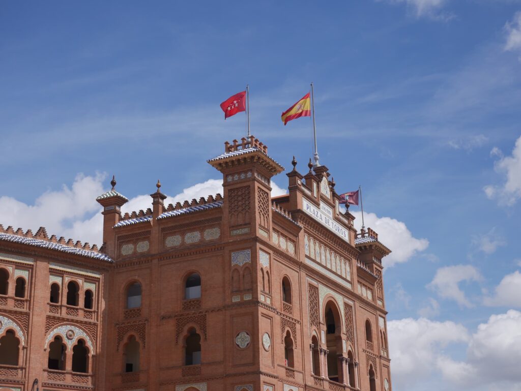 Imagen desde un costado de la Plaza de Toros de las Ventas