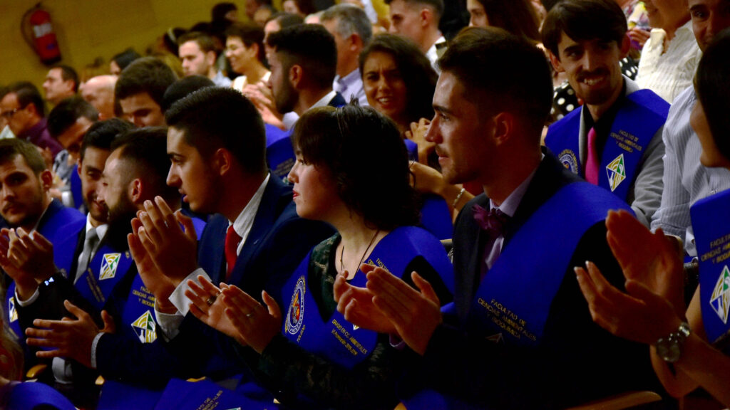 Estudiantes graduados | UCLM